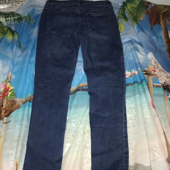 These are really cute jeans - Picture 2 of 3